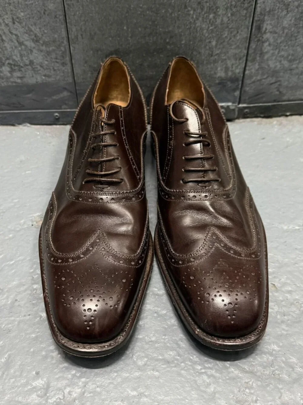 SALVATORE FERRAGAMO TRAMEZZA Dark Brown Brogue Wingtip Leather Shoes Sz 10.5 EE - Picture 3 of 13